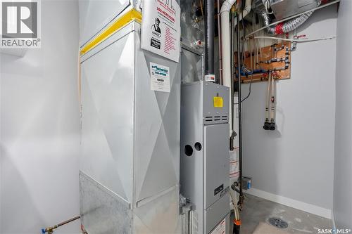 375 Pickard Way N, Regina, SK - Indoor Photo Showing Basement