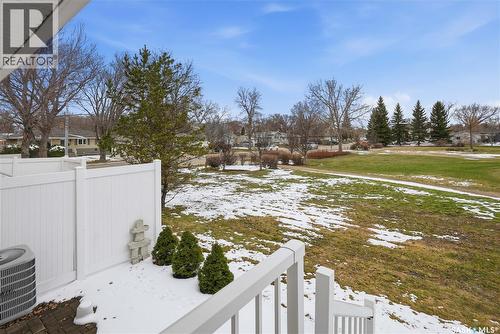375 Pickard Way N, Regina, SK - Outdoor