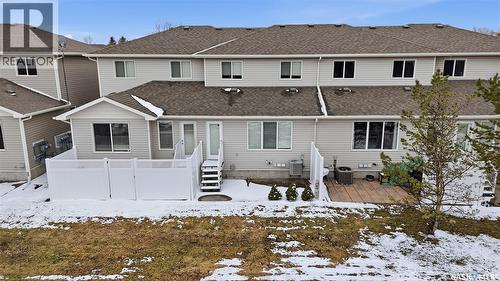 375 Pickard Way N, Regina, SK - Outdoor