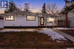 3249 Montague STREET Regina, SK S4S 1Z8