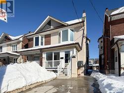 62 HOUNSLOW HEATH ROAD Toronto, ON M6N 1G8