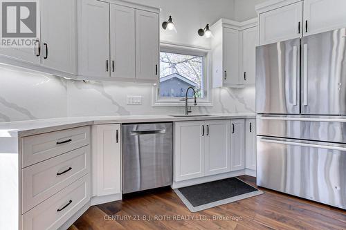 2931 Saint Malo Circle, Mississauga, ON - Indoor Photo Showing Kitchen