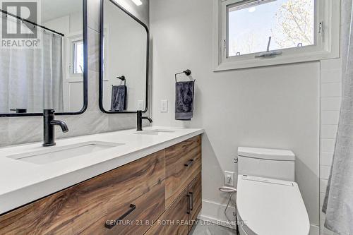 2931 Saint Malo Circle, Mississauga, ON - Indoor Photo Showing Bathroom