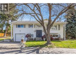 2615 GRENFELL Road Kelowna, BC V1Y 3C9