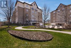 108 - 42 FERNDALE DRIVE S Barrie, ON L4N 2M5
