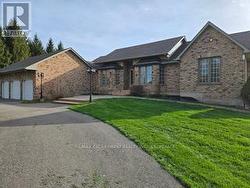5114 MOUNT NEMO CRESCENT  Burlington, ON L7M 0T6