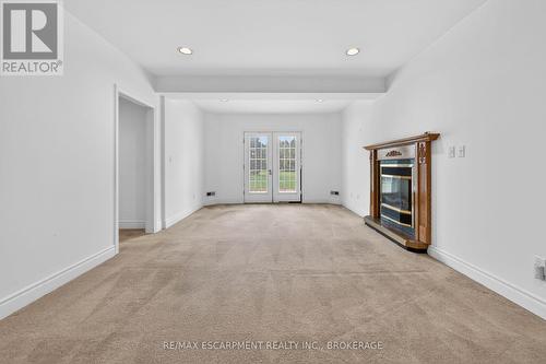 5114 Mount Nemo Crescent, Burlington, ON - Indoor Photo Showing Other Room