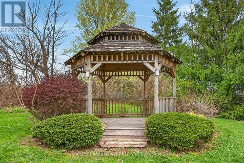 5114 Mount Nemo Crescent, Burlington, ON - Outdoor
