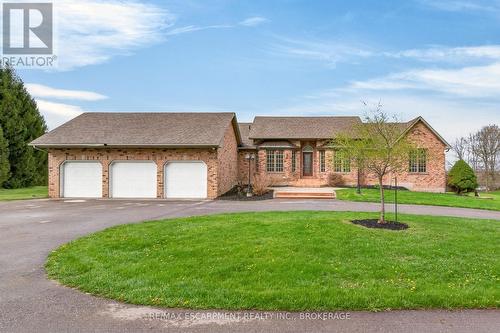 5114 Mount Nemo Crescent, Burlington, ON - Outdoor