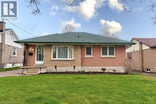 10 ELMWOOD Avenue  Kitchener, ON N2H 6G4