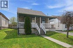 5432 MCRAE Street Niagara Falls, ON L2E 1R5