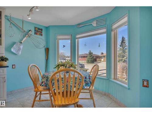 4231 39 Av, Leduc, AB - Indoor Photo Showing Dining Room
