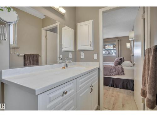 4231 39 Av, Leduc, AB - Indoor Photo Showing Bathroom