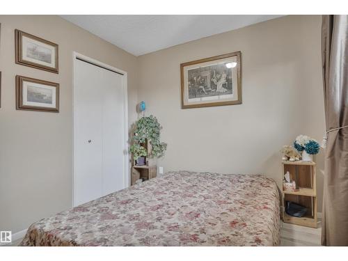 4231 39 Av, Leduc, AB - Indoor Photo Showing Bedroom