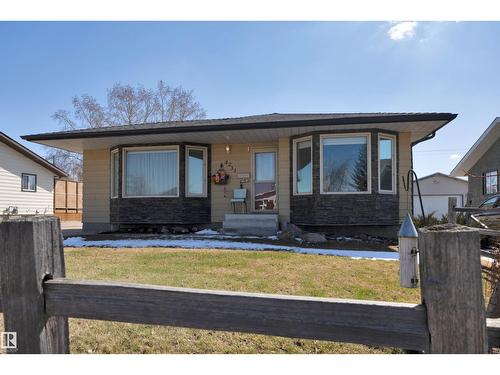 4231 39 Av, Leduc, AB - Outdoor