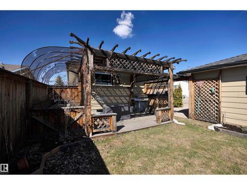 4231 39 Av, Leduc, AB - Outdoor