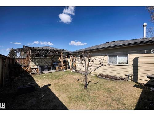 4231 39 Av, Leduc, AB - Outdoor