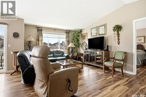3 4101 Preston Crescent, Regina, SK - Indoor Photo Showing Living Room