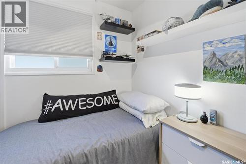 25 Tupper Crescent, Saskatoon, SK - Indoor Photo Showing Bedroom
