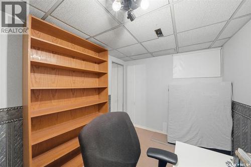25 Tupper Crescent, Saskatoon, SK - Indoor Photo Showing Office
