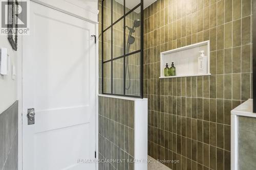 37 Connaught Avenue S, Hamilton, ON - Indoor