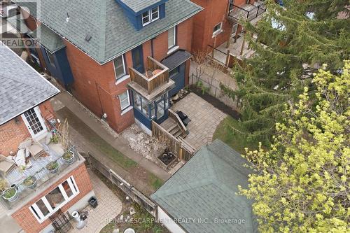 37 Connaught Avenue S, Hamilton, ON - Outdoor