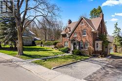 190 4TH STREET W Owen Sound, ON N4K 3J9