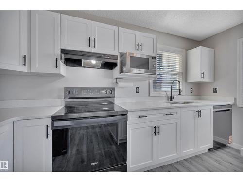 2329 29A Av Nw, Edmonton, AB 