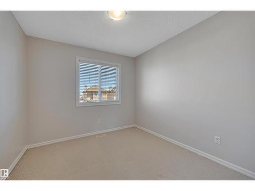 2329 29A Av Nw, Edmonton, AB 