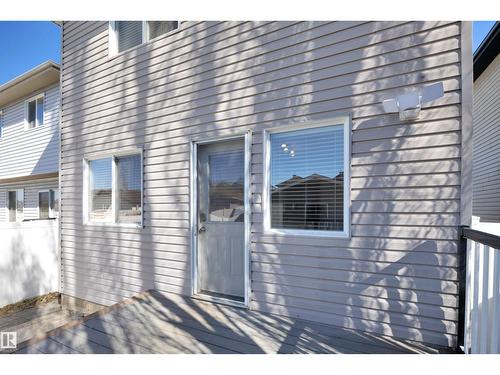 2329 29A Av Nw, Edmonton, AB 