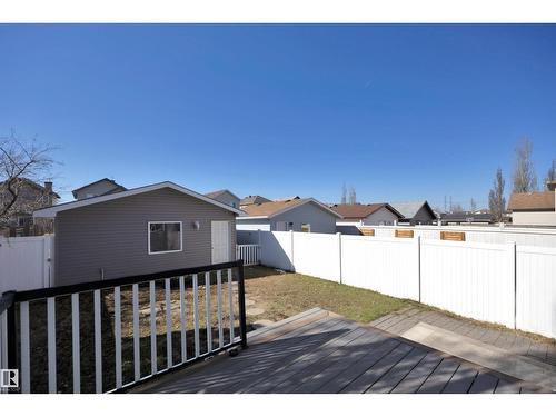 2329 29A Av Nw, Edmonton, AB 