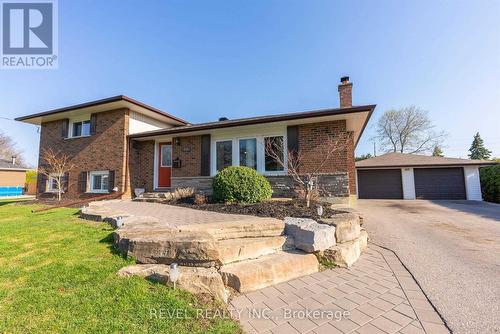 469 MAINE STREET  Oshawa, ON L1L 1A1