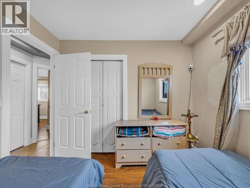 2848 Southridge, Windsor, ON - Indoor Photo Showing Bedroom