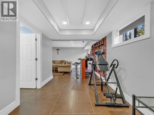 2848 Southridge, Windsor, ON - Indoor Photo Showing Gym Room