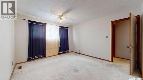 114 Windfield Road, Regina, SK - Indoor Photo Showing Other Room