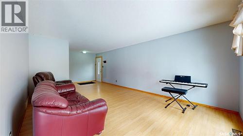 114 Windfield Road, Regina, SK - Indoor