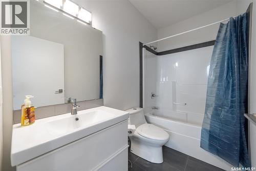 5501 Norseman Crescent, Regina, SK - Indoor Photo Showing Bathroom