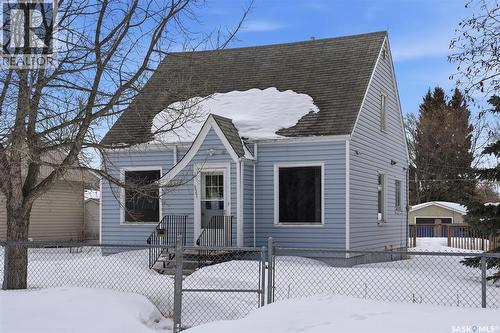 537 7Th Street E, Prince Albert, SK - Outdoor