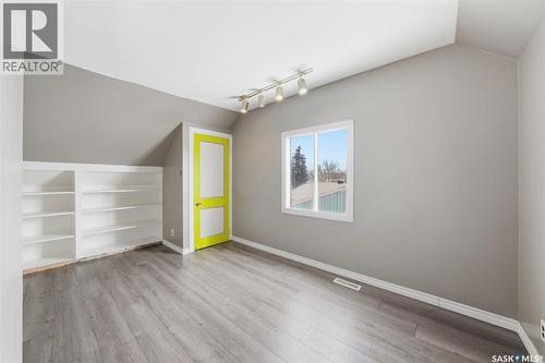 537 7Th Street E, Prince Albert, SK - Indoor Photo Showing Other Room