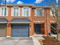 155 GLADEVIEW PRIVATE Ottawa, ON K1T 4C4