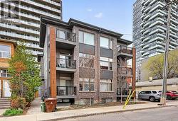 A - 192 FORWARD AVENUE  Ottawa, ON K1Y 4H2