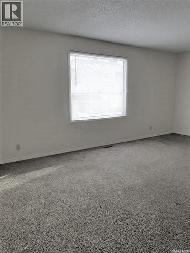 3906 Castle Road, Regina, SK - Indoor Photo Showing Other Room