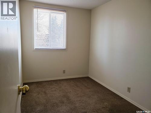 3906 Castle Road, Regina, SK - Indoor Photo Showing Other Room
