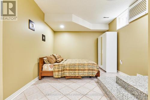 483 Ormond Drive, Oshawa, ON - Indoor Photo Showing Bedroom