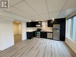 BASEMENT - 33 SOMERSET CRESCENT Richmond Hill, ON L4C 8N5