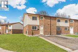 8 - 5982 DUNN STREET Niagara Falls (Arad/Fallsview), ON L2G 7J9