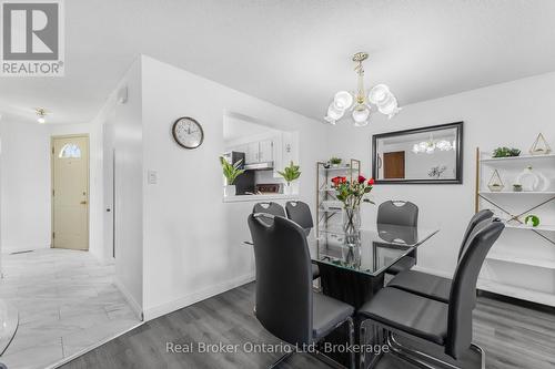 8 - 5982 Dunn Street, Niagara Falls (Arad/Fallsview), ON - Indoor Photo Showing Dining Room