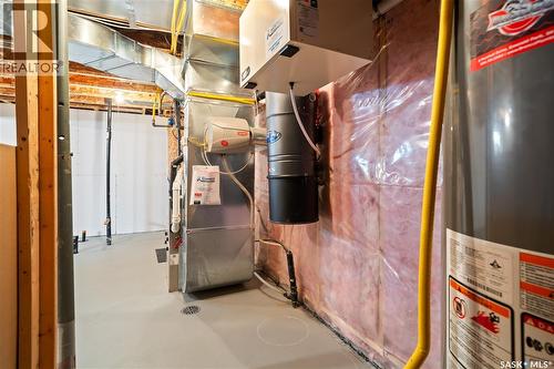 8814 Herman Crescent, Regina, SK - Indoor Photo Showing Basement