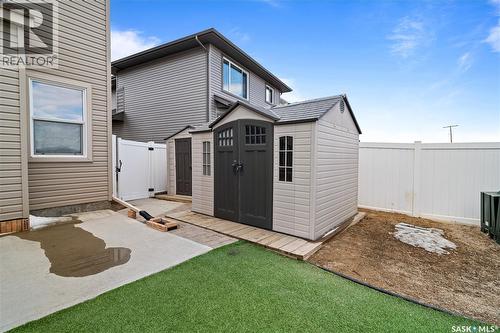8814 Herman Crescent, Regina, SK - Outdoor With Exterior