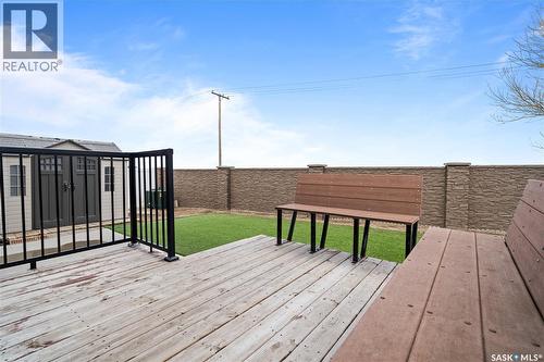 8814 Herman Crescent, Regina, SK - Outdoor